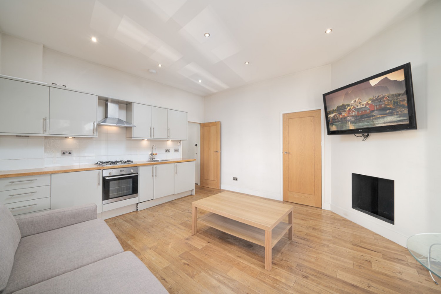 Cremorne Mansions, Chelsea