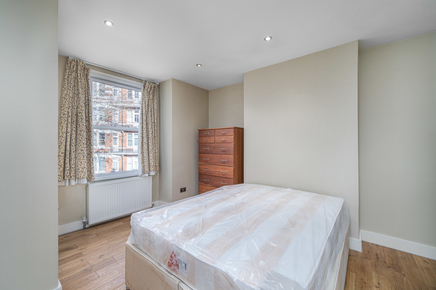 Cremorne Mansions, Chelsea