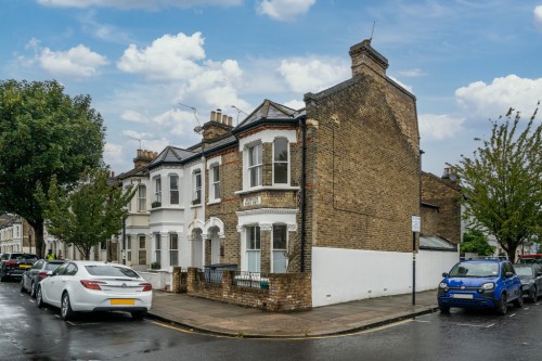 Kerrison Road, Battersea