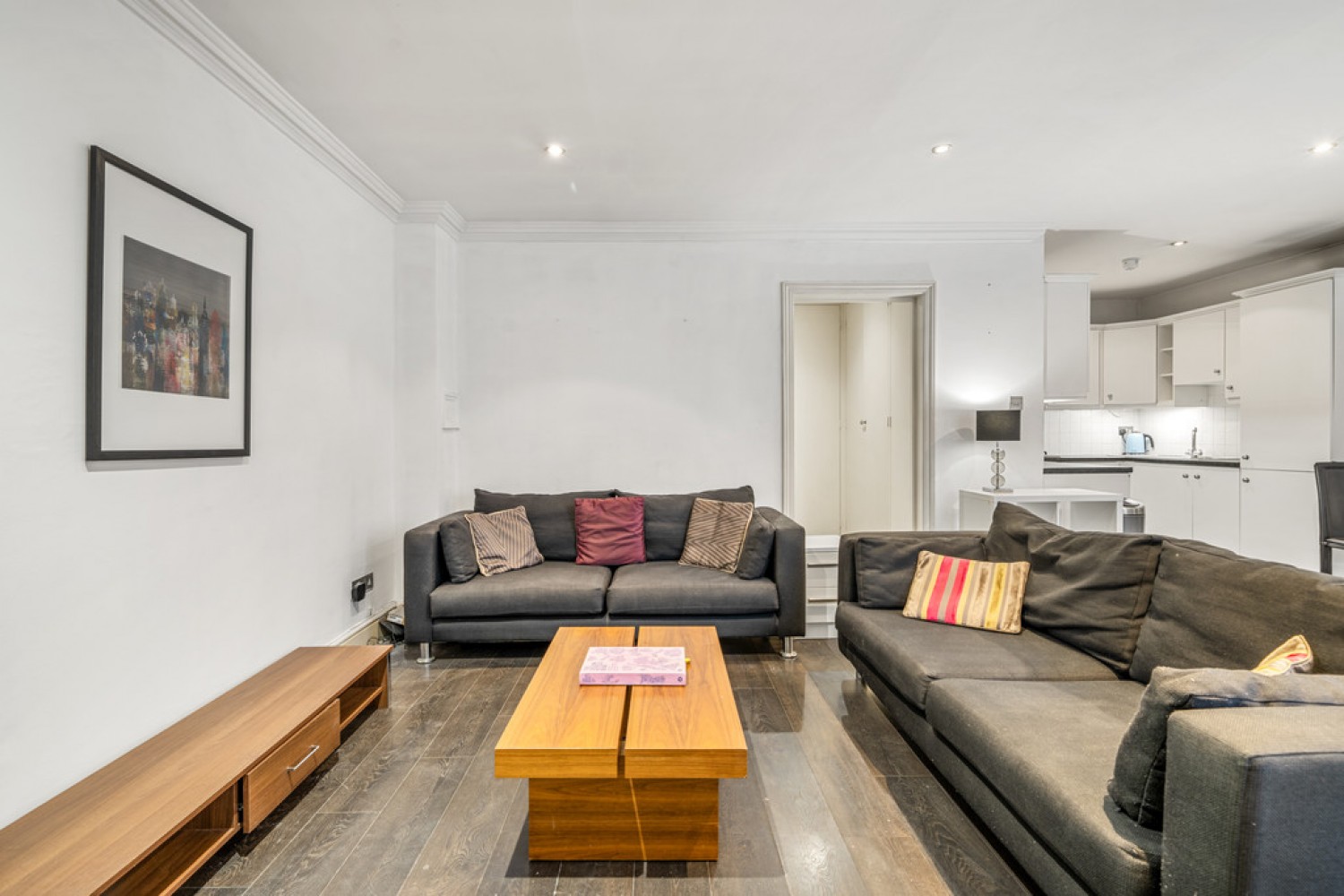0 bedroom Flat for Letting Gloucester Terrace, Paddington