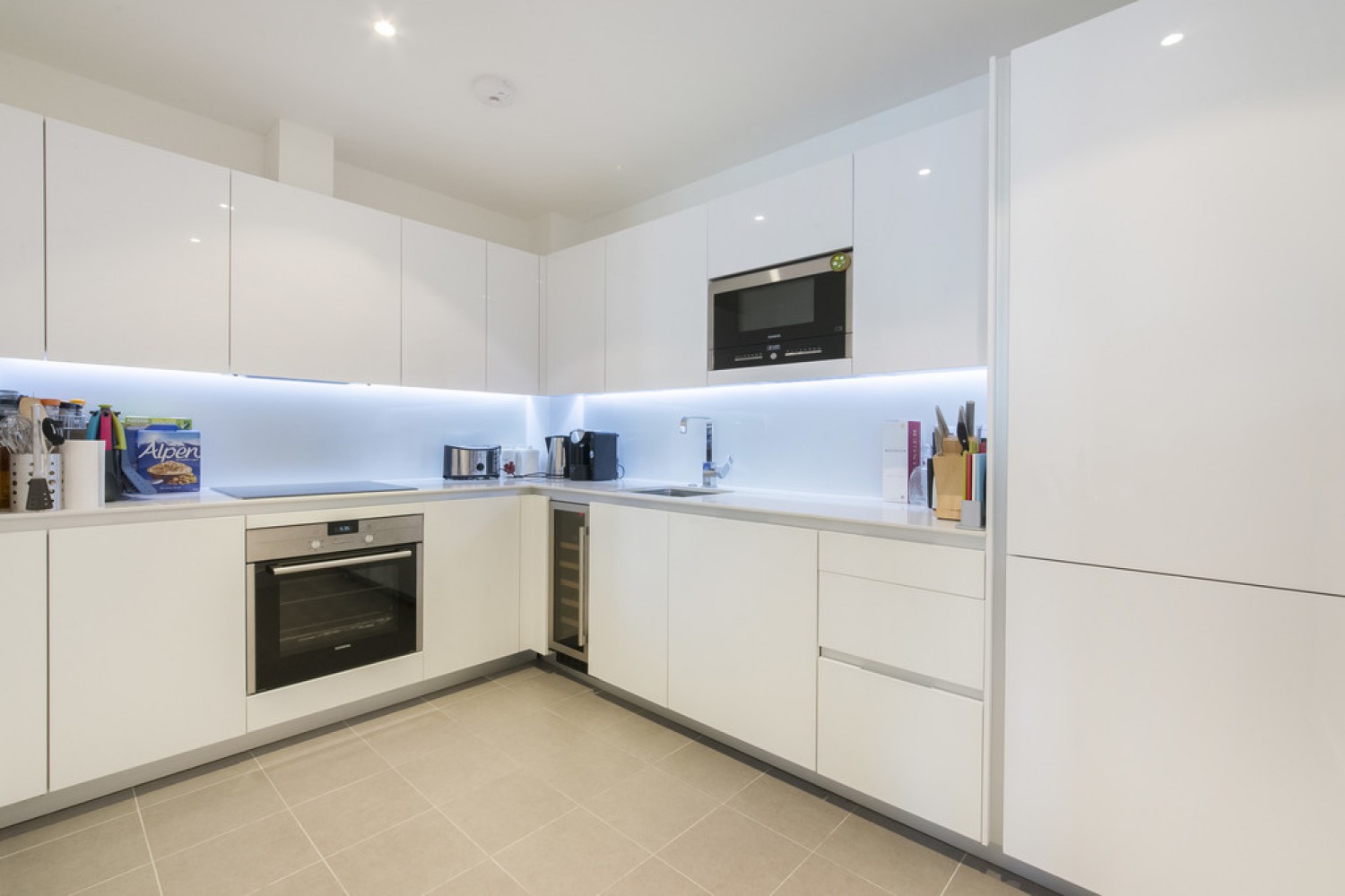 2 bedroom Flat in Flotilla House, Battersea Reach