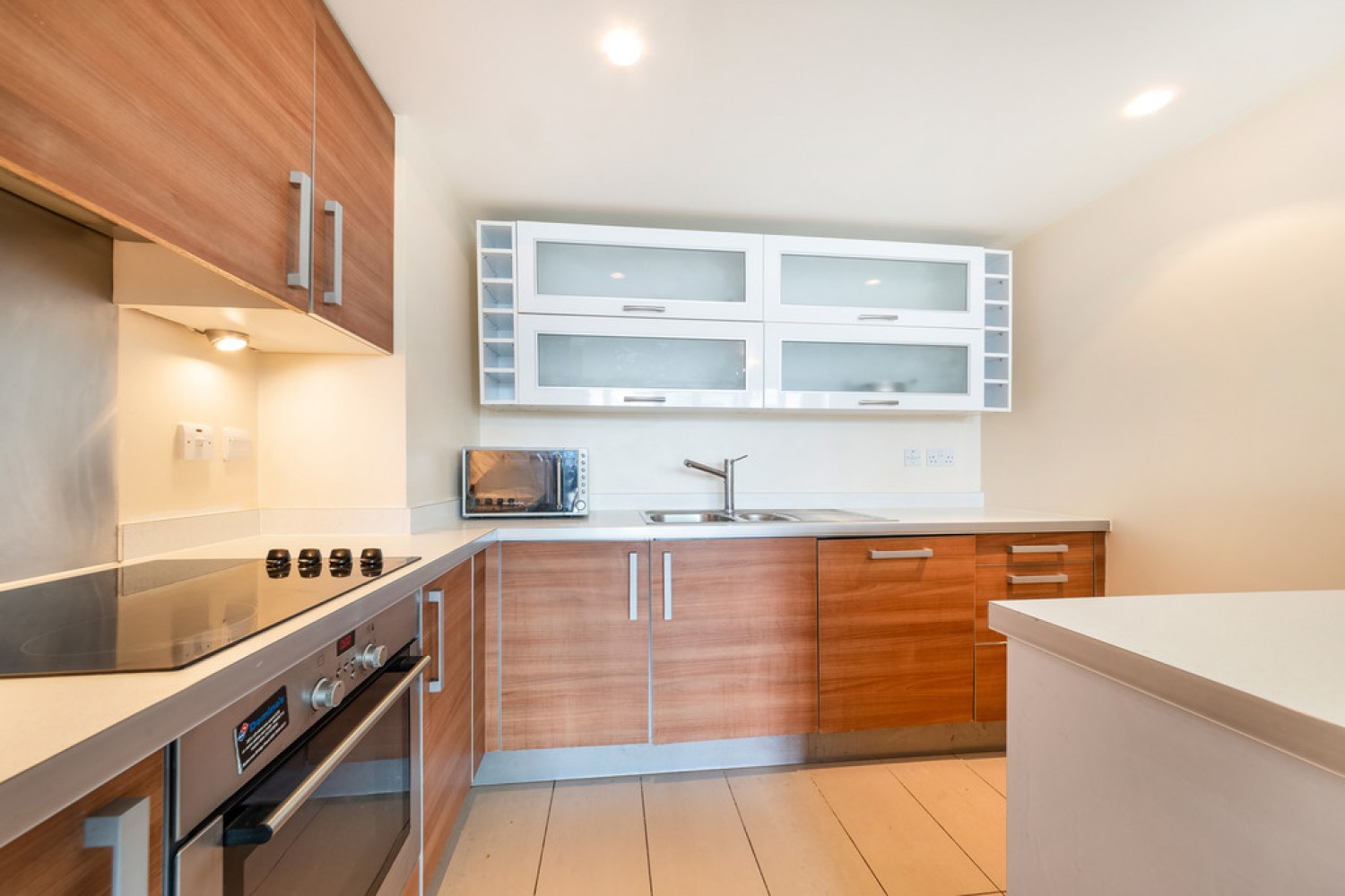 2 bedroom Flat for Letting Falcon Wharf, Battersea