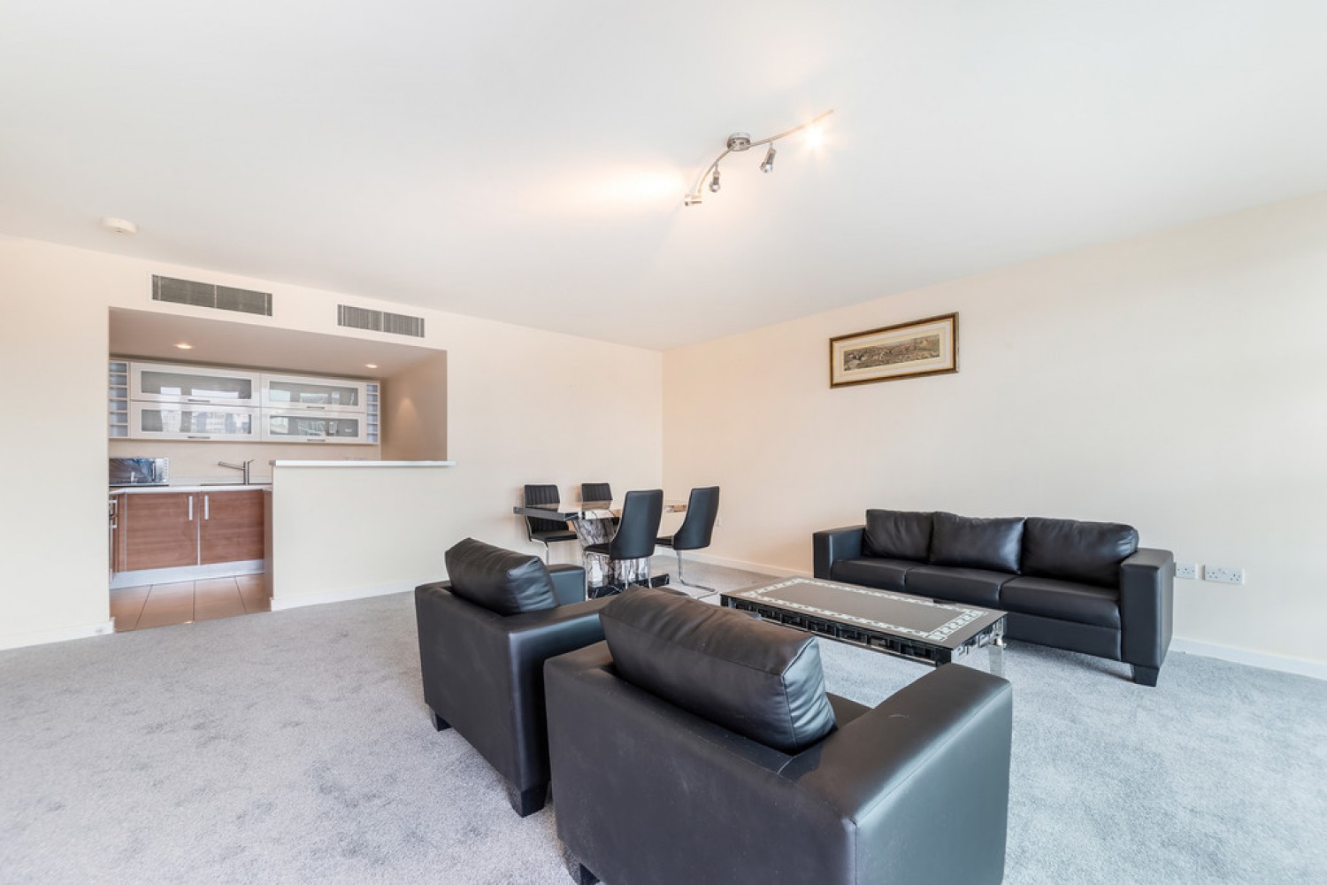 2 bedroom Flat for Letting Falcon Wharf, Battersea