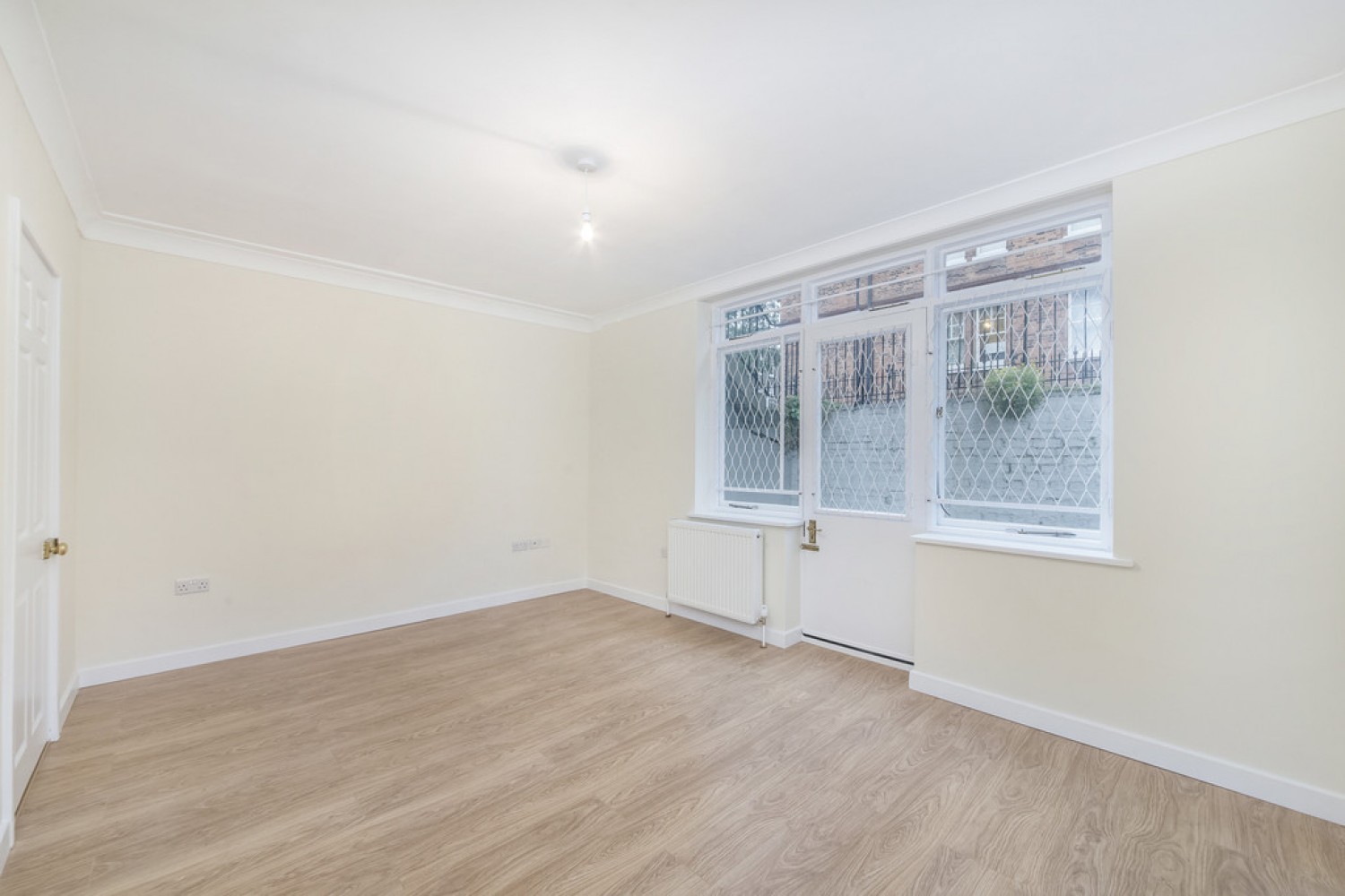 0 bedroom Flat in Park Walk, Chelsea