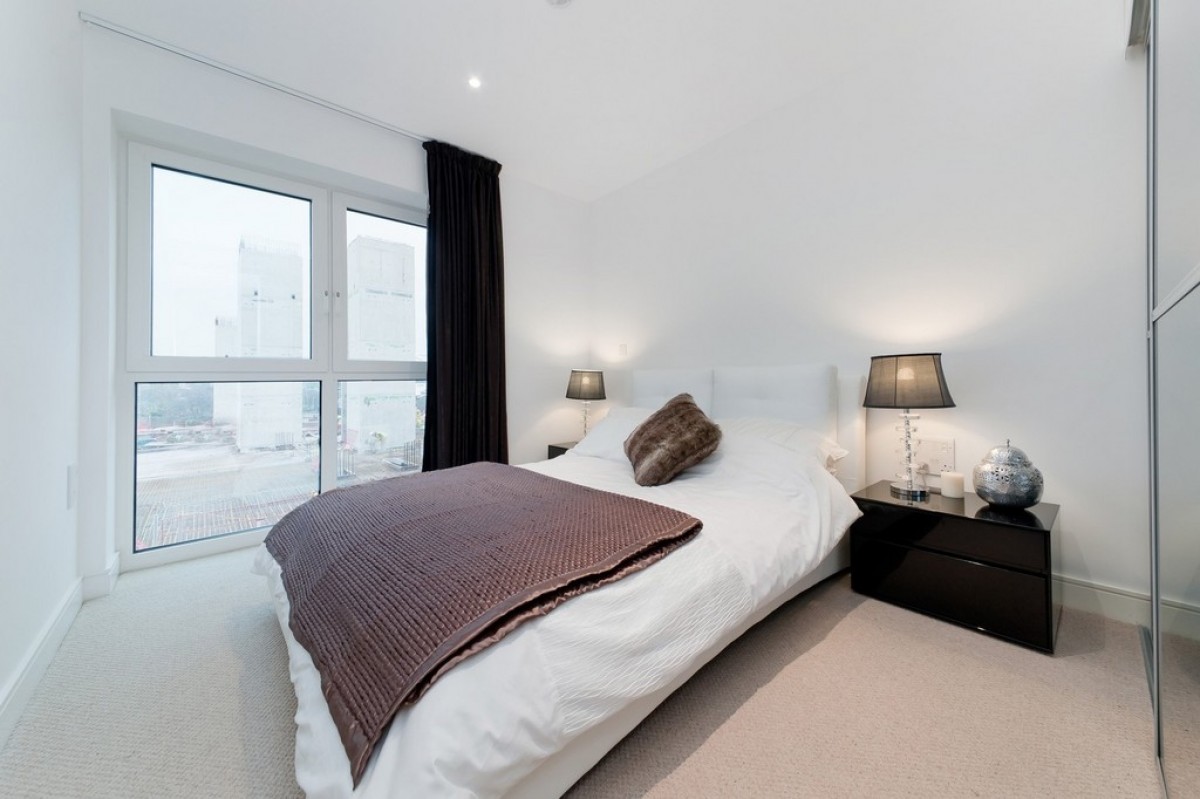 Spinnaker House, Battersea Reach