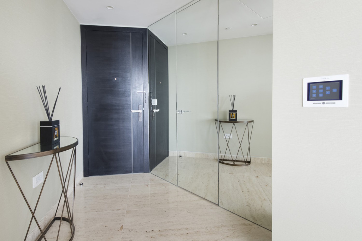 1 bedroom Flat for Letting One St George Wharf, Vauxhall