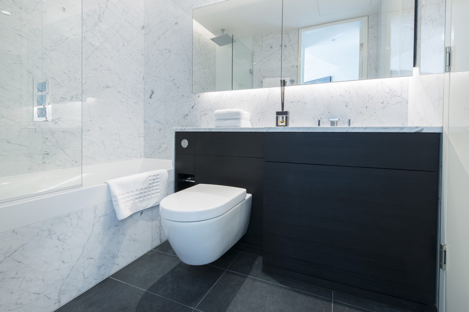 1 bedroom Flat for Letting One St George Wharf, Vauxhall