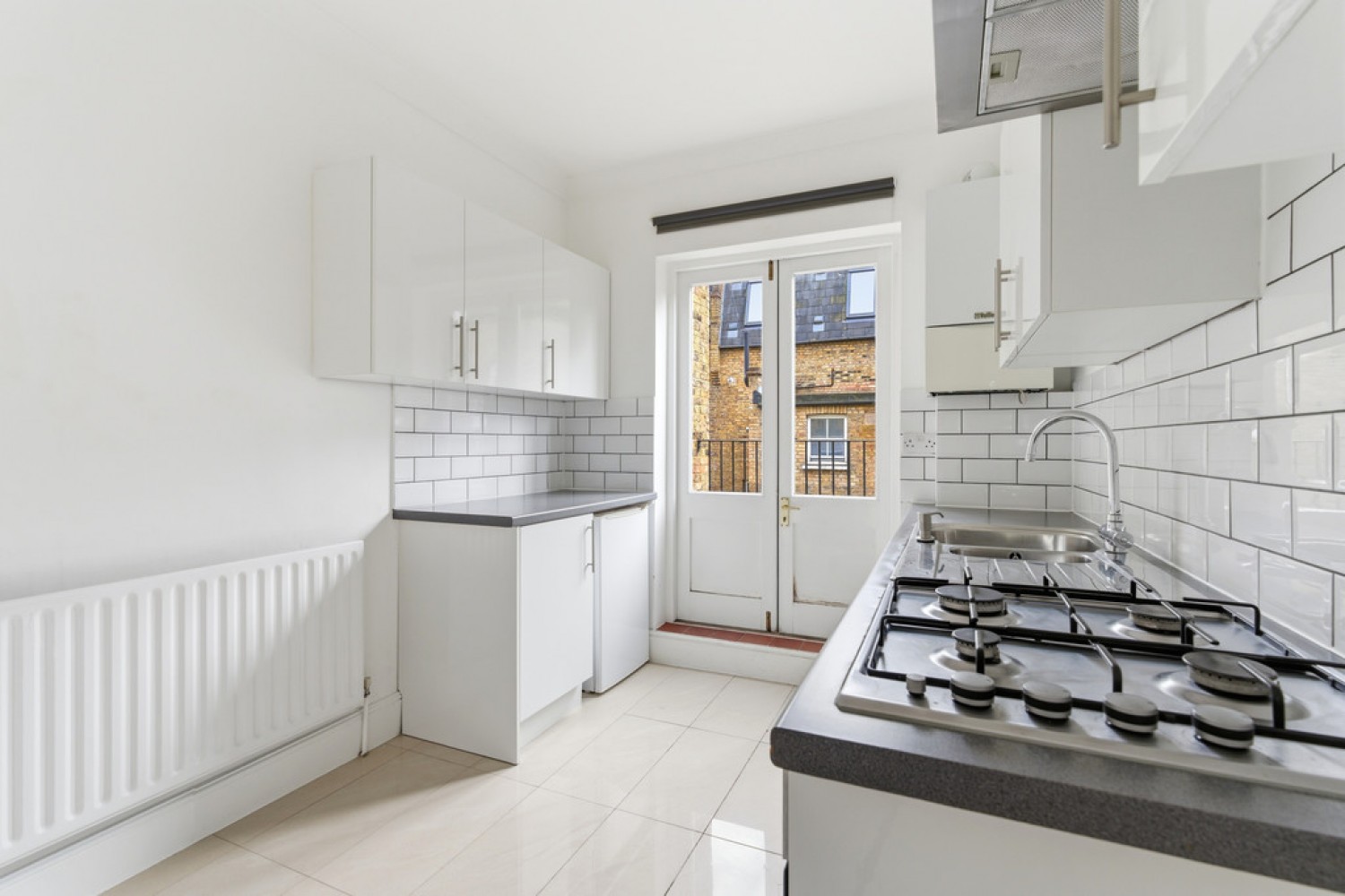 1 bedroom Flat for Letting Stadium Street, Chelsea