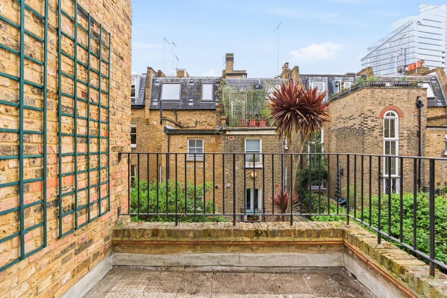 1 bedroom Flat for Letting Stadium Street, Chelsea