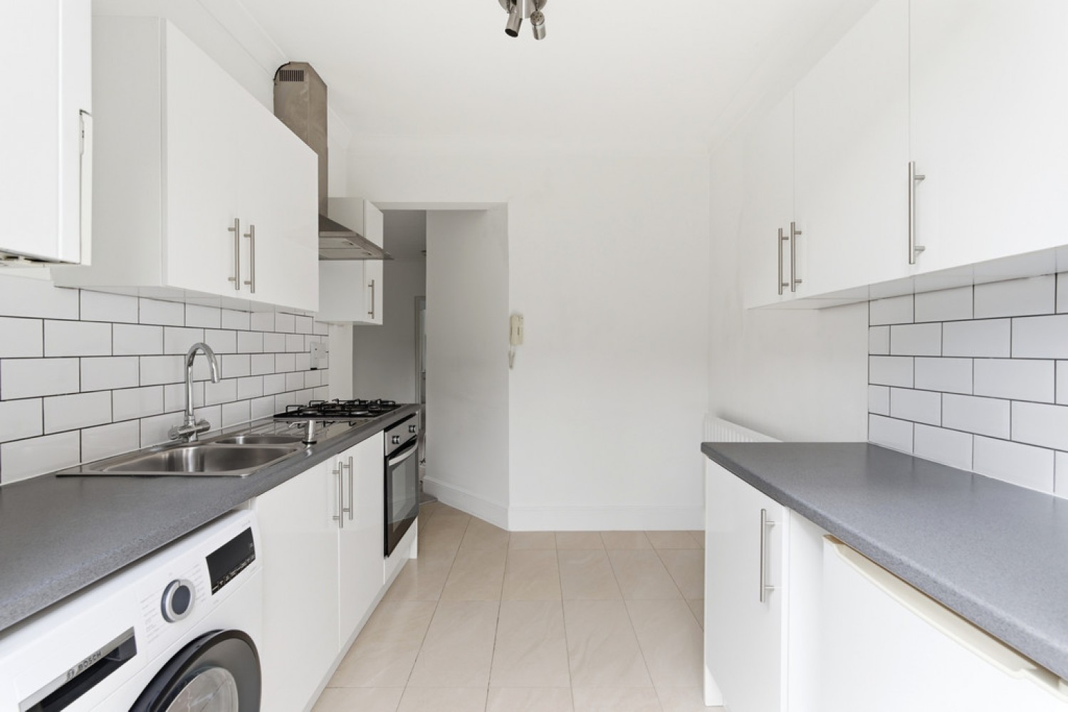 1 bedroom Flat for Letting Stadium Street, Chelsea