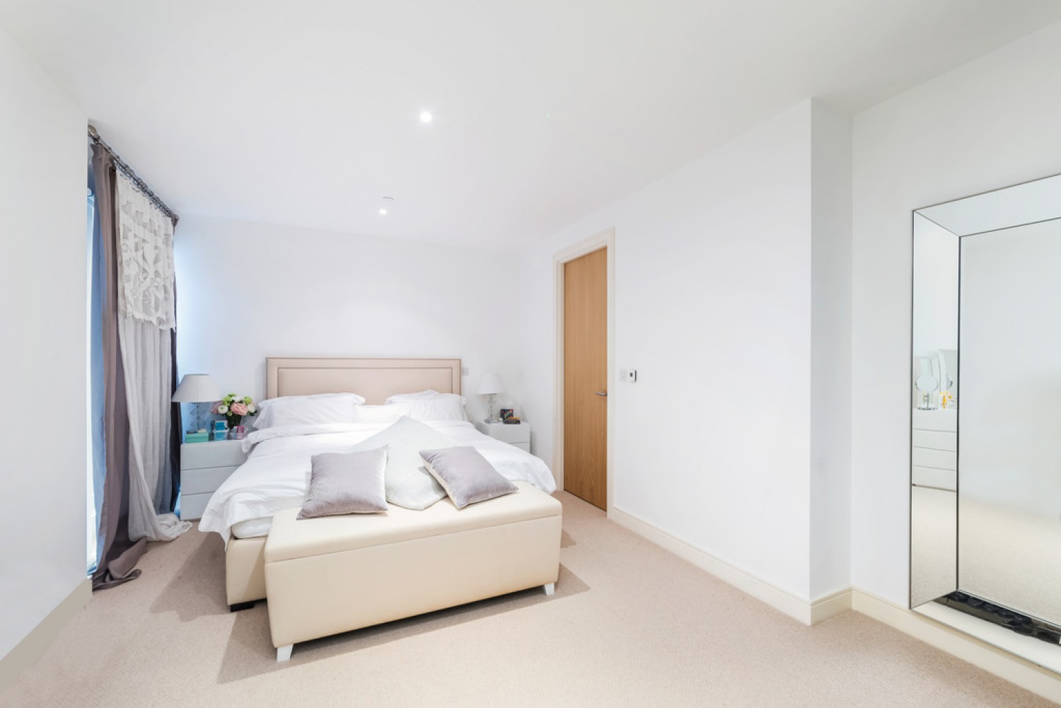 3 bedroom Flat for Letting Flotilla House, Battersea Reach