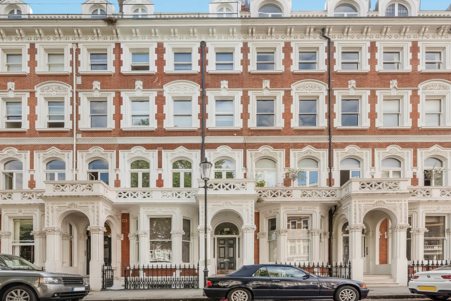 1 bedroom Flat for Letting Emperors Gate, South Kensington