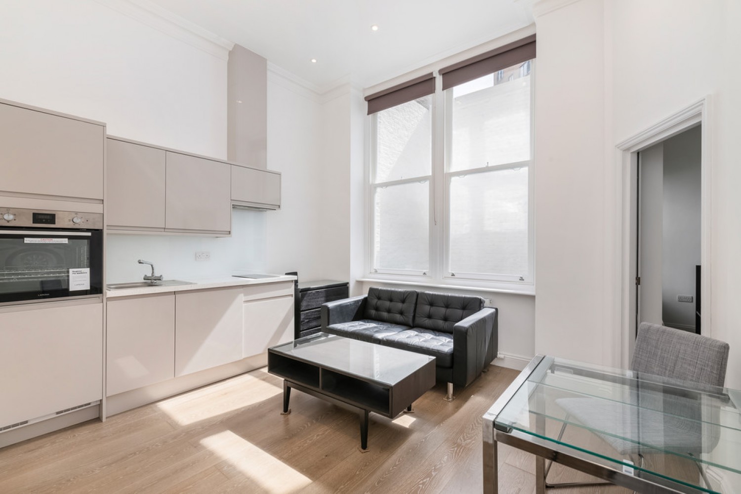1 bedroom Flat for Letting Emperors Gate, South Kensington