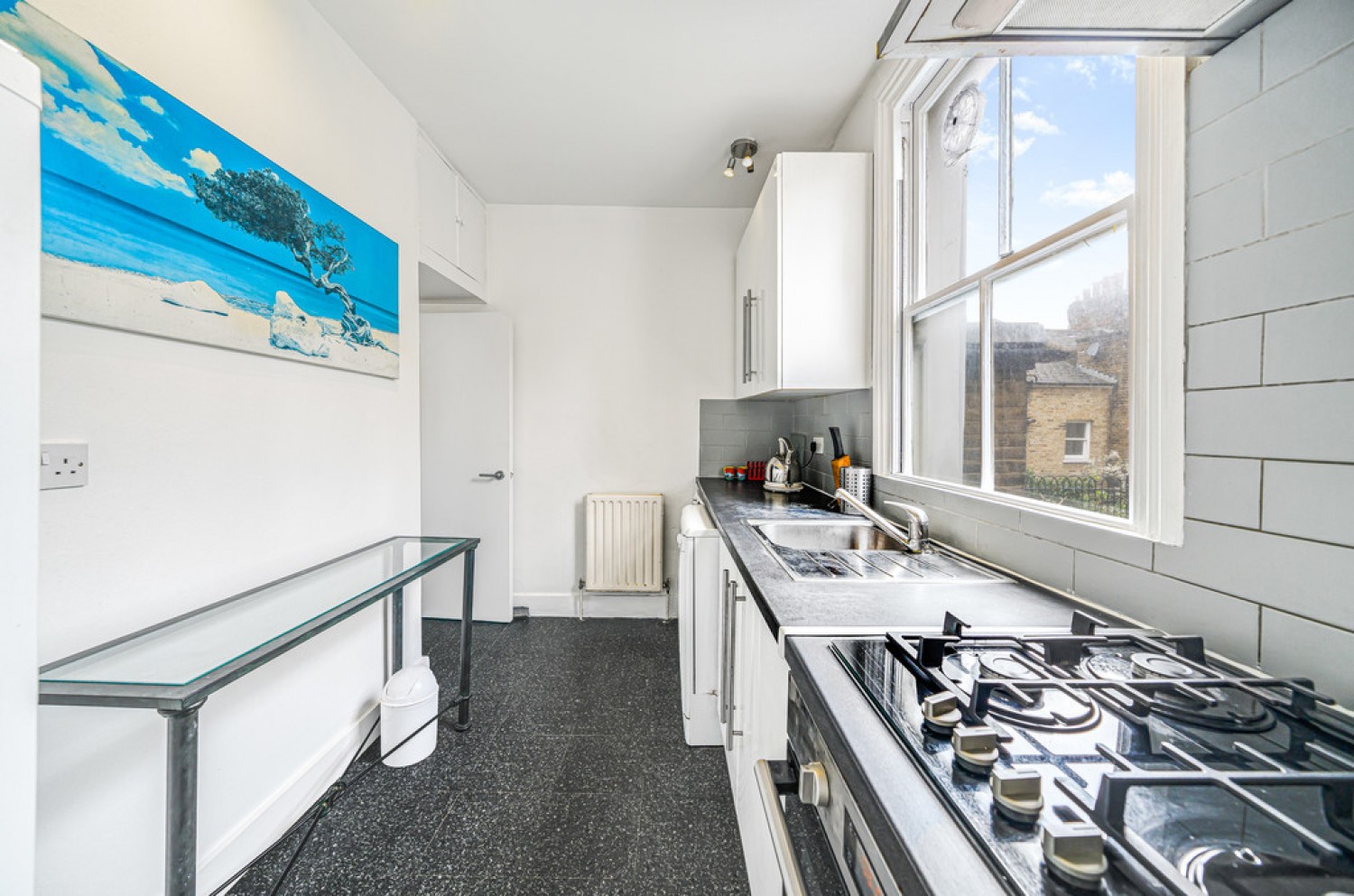 2 bedroom Flat for Letting Stadium Street, Chelsea