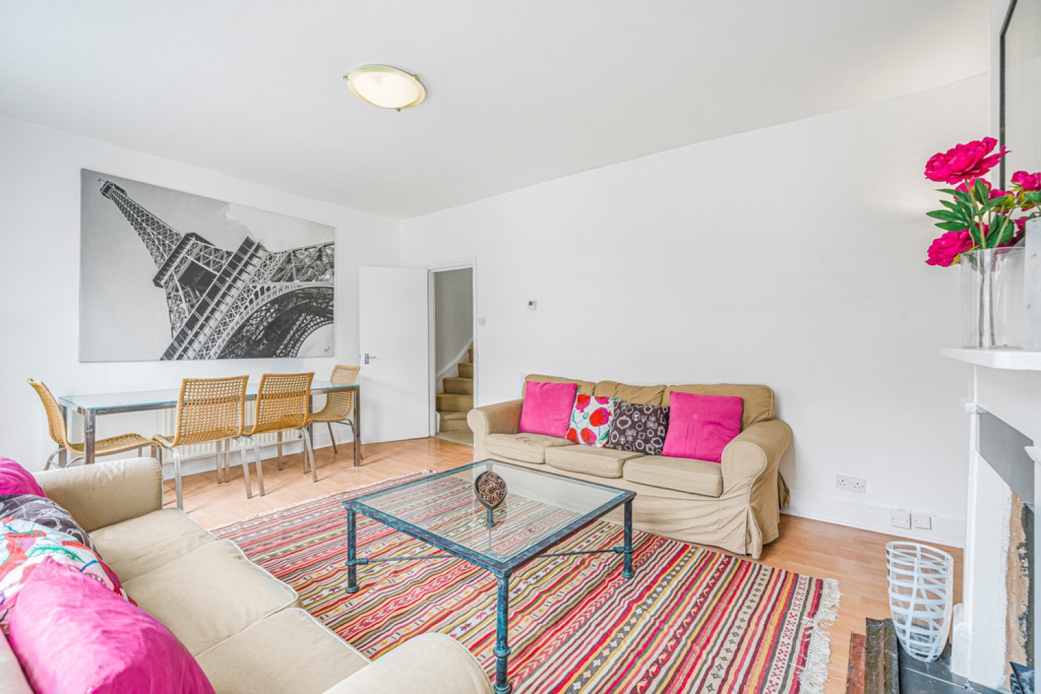 2 bedroom Flat for Letting Stadium Street, Chelsea