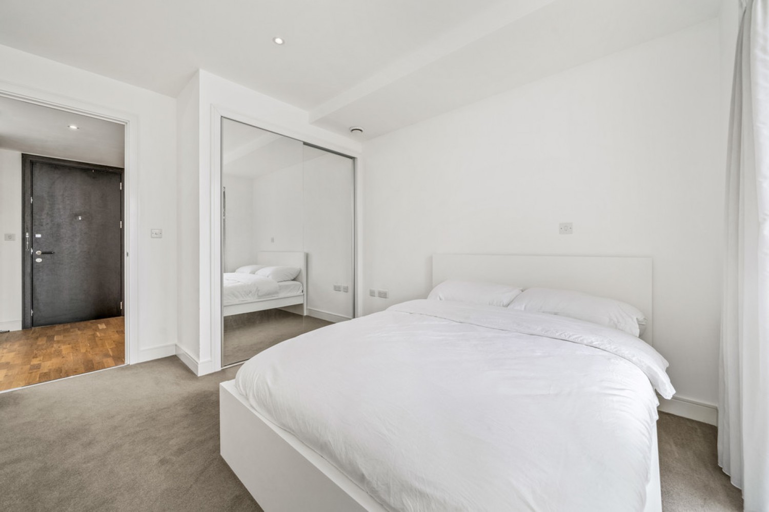 Quarter House, Battersea Reach