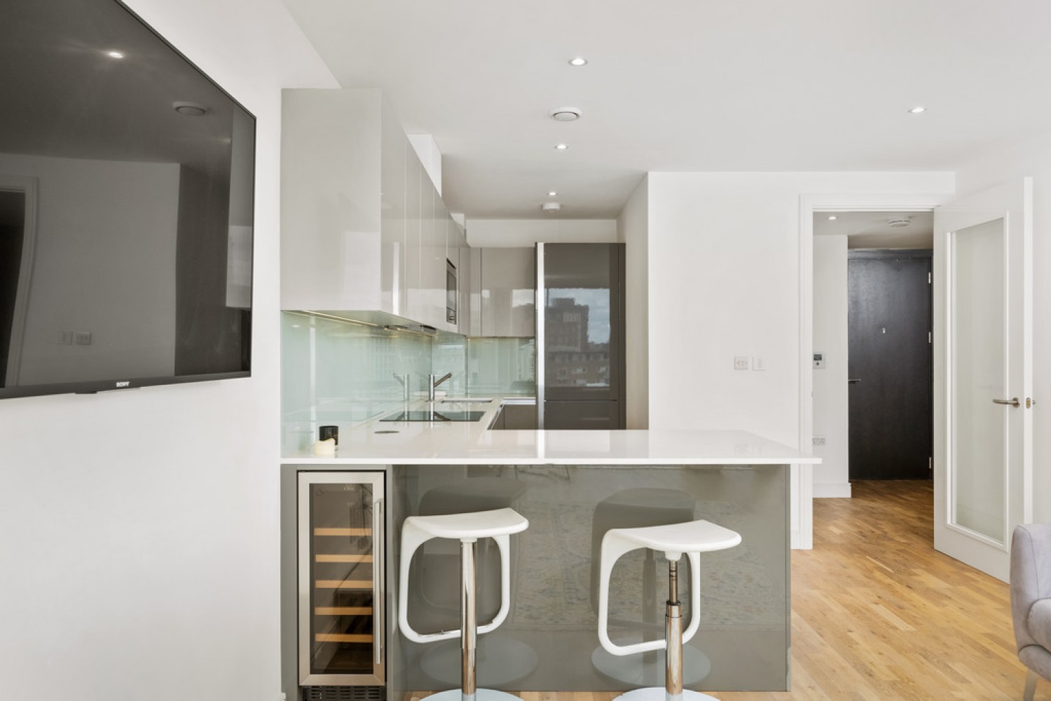 Quarter House, Battersea Reach