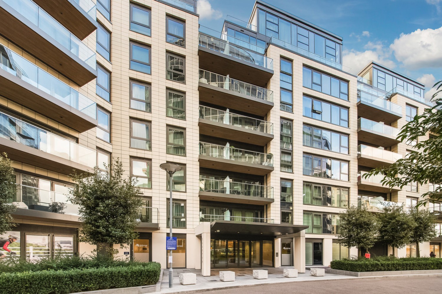 Quarter House, Battersea Reach