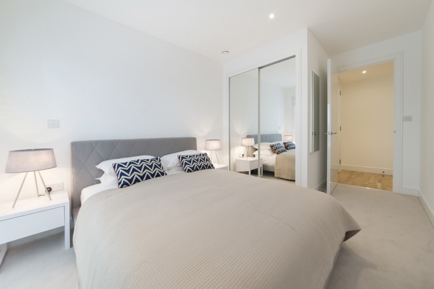 1 bedroom Flat for Letting Quarter House, Battersea Reach