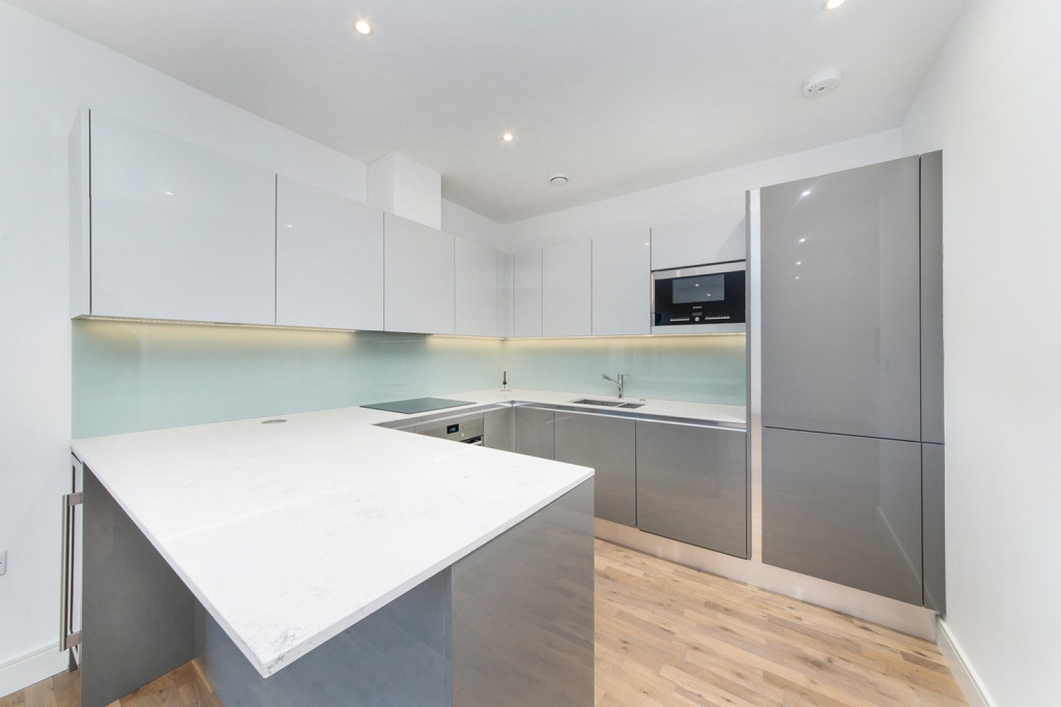 Quarter House, Battersea Reach