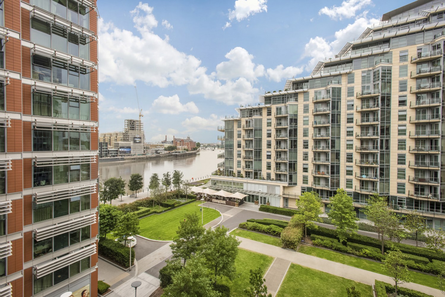 2 bedroom Flat for Letting Spinnaker House, Battersea Reach