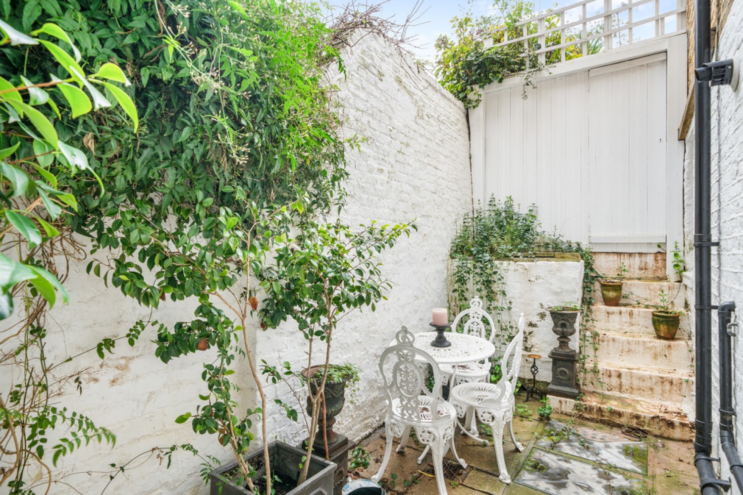 1 bedroom Flat in Ashburnham Road, Chelsea