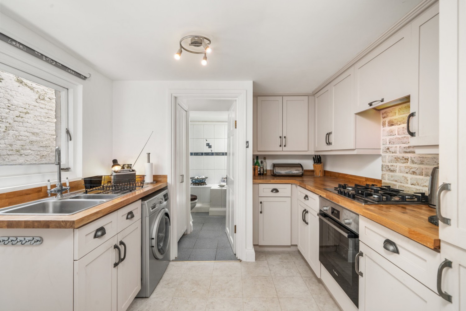 1 bedroom Flat in Ashburnham Road, Chelsea