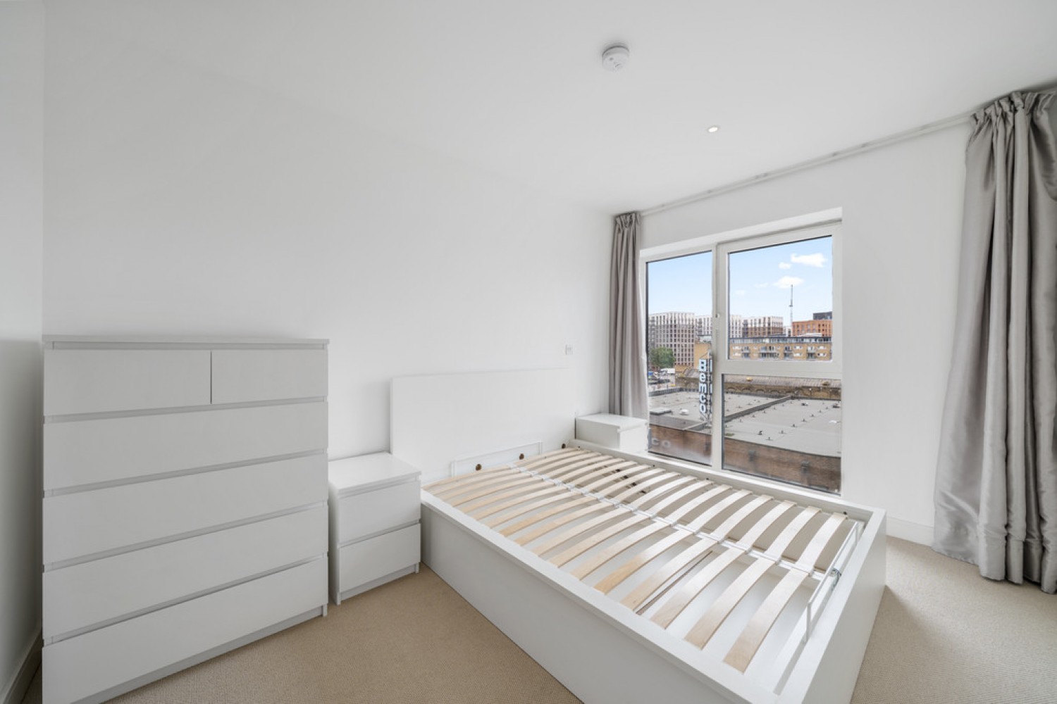 Spinnaker House, Battersea Reach