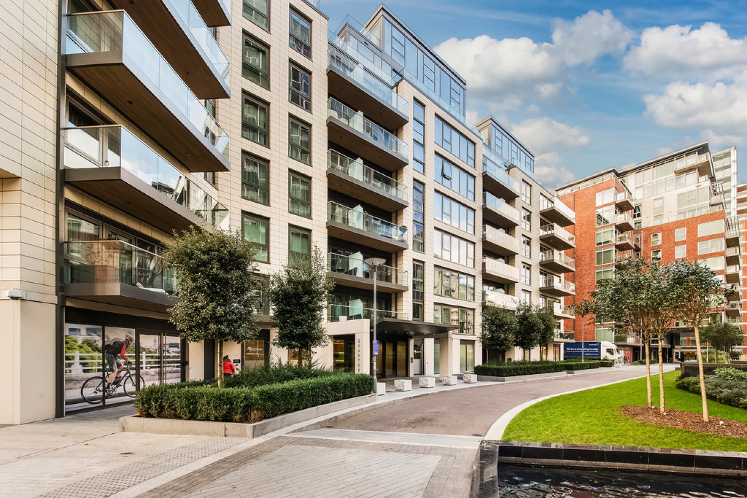 2 bedroom Flat for Letting Quarter House, Battersea Reach