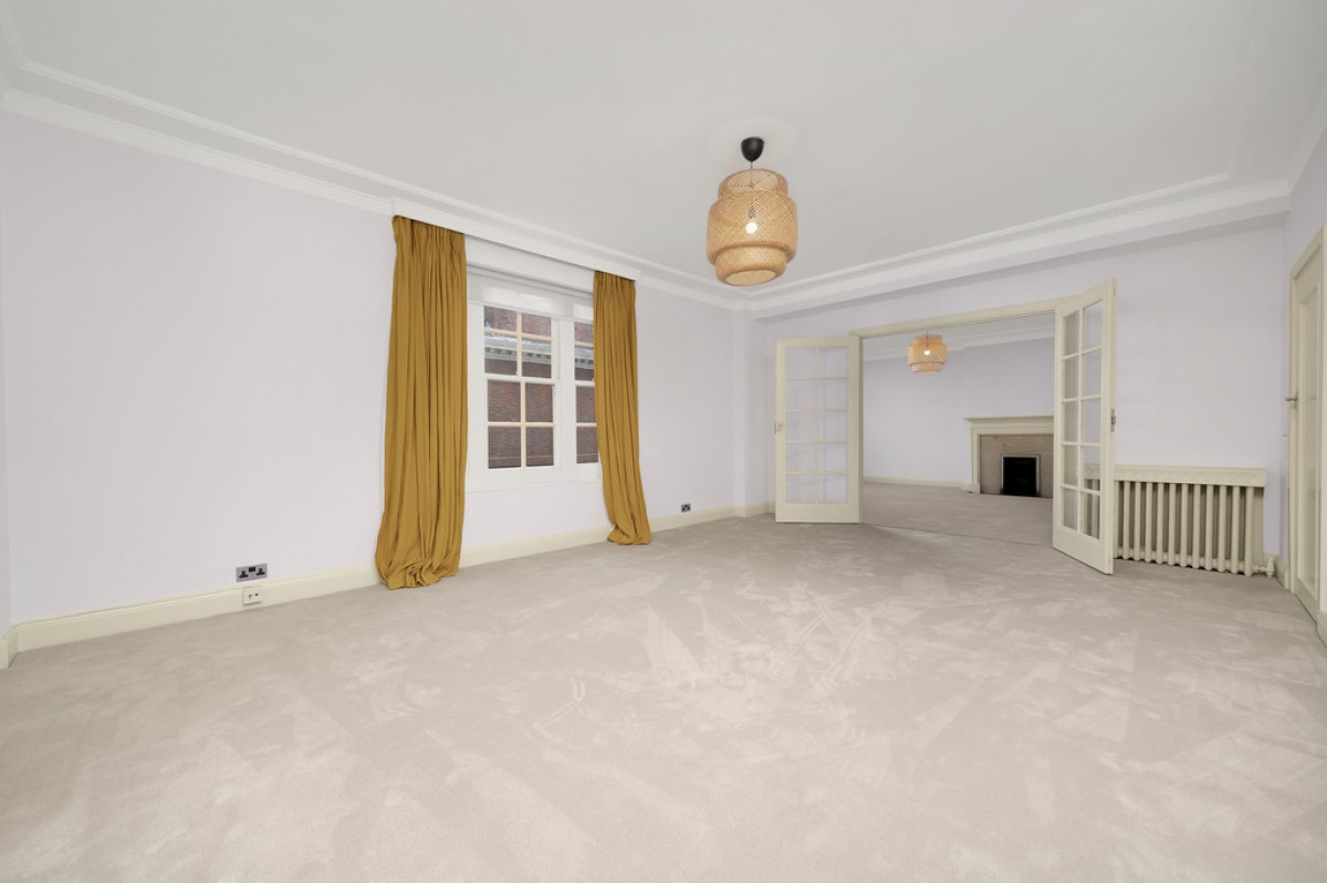 Melbury Court, Kensington High Street