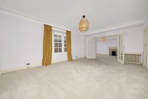 Melbury Court, Kensington High Street