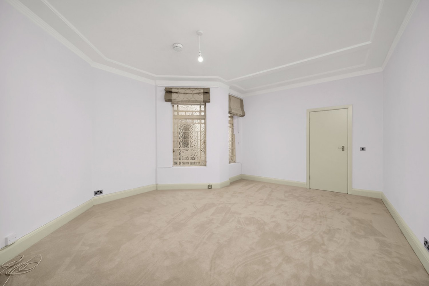 5 bedroom Flat for Letting Melbury Court, Kensington High Street