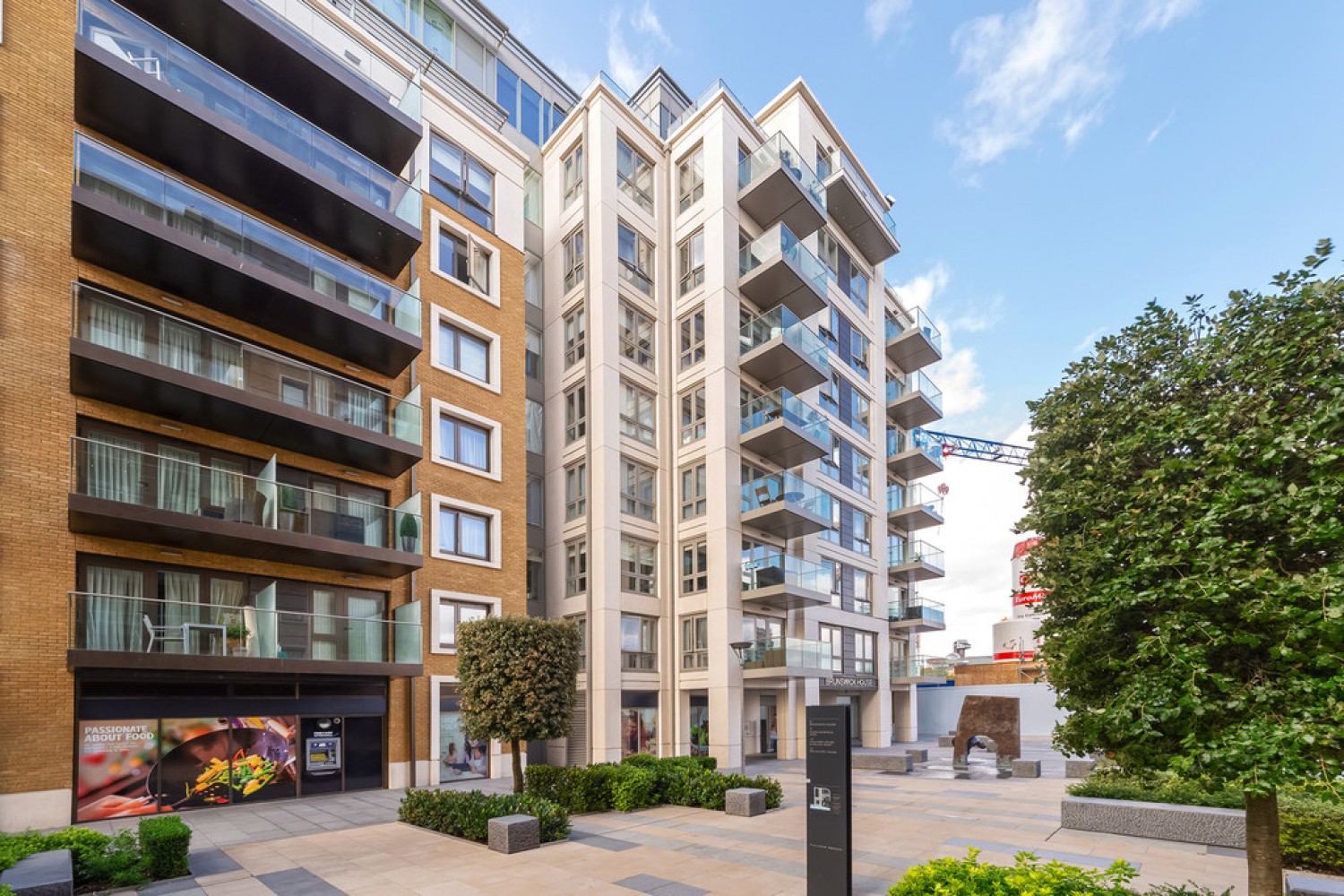 2 bedroom Flat for Letting Brunswick House, Fulham Reach