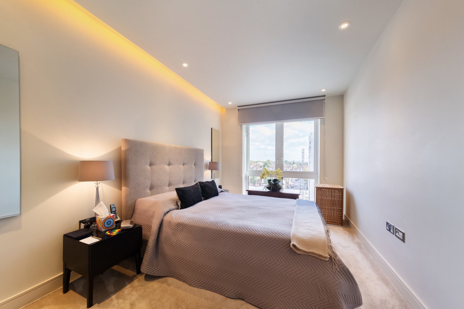 2 bedroom Flat for Letting Brunswick House, Fulham Reach