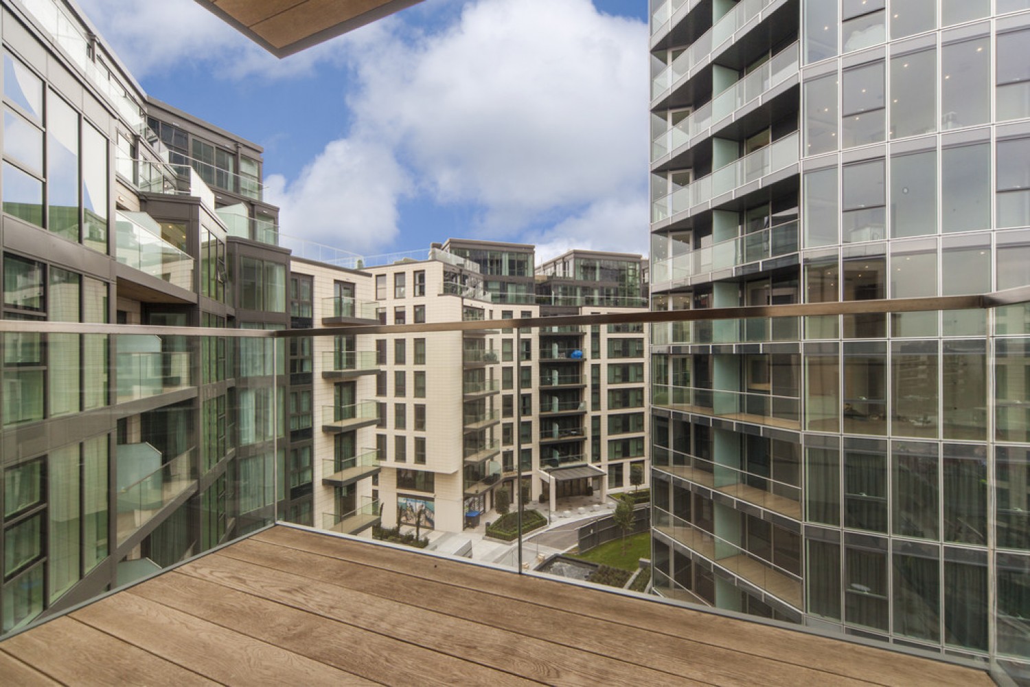 Trafalgar House, Battersea Reach