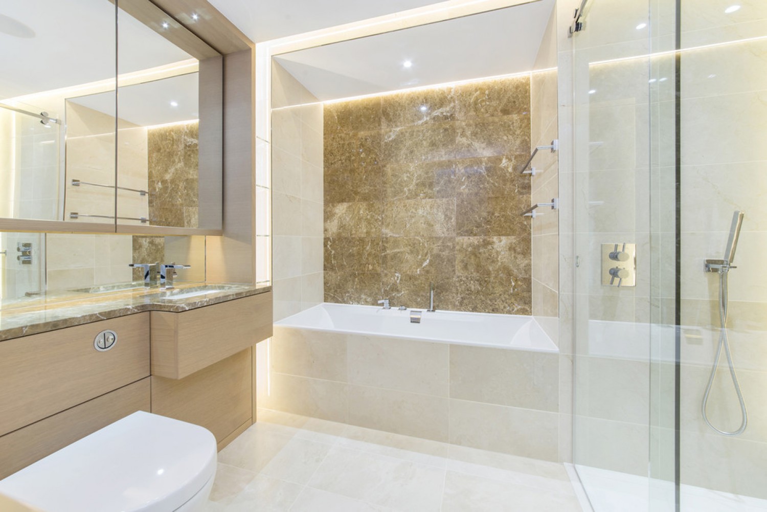 Pinnacle House, Battersea Reach