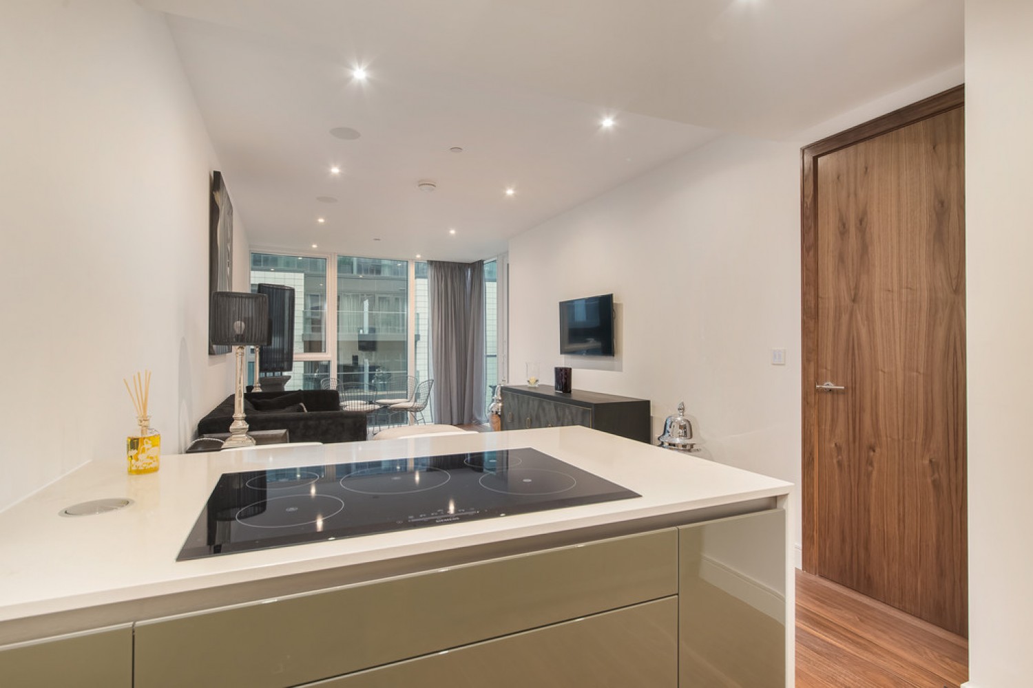 Pinnacle House, Battersea Reach