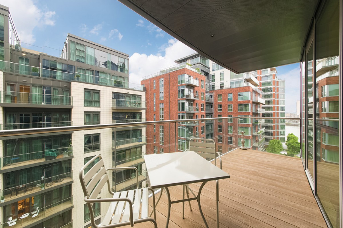 Pinnacle House, Battersea Reach