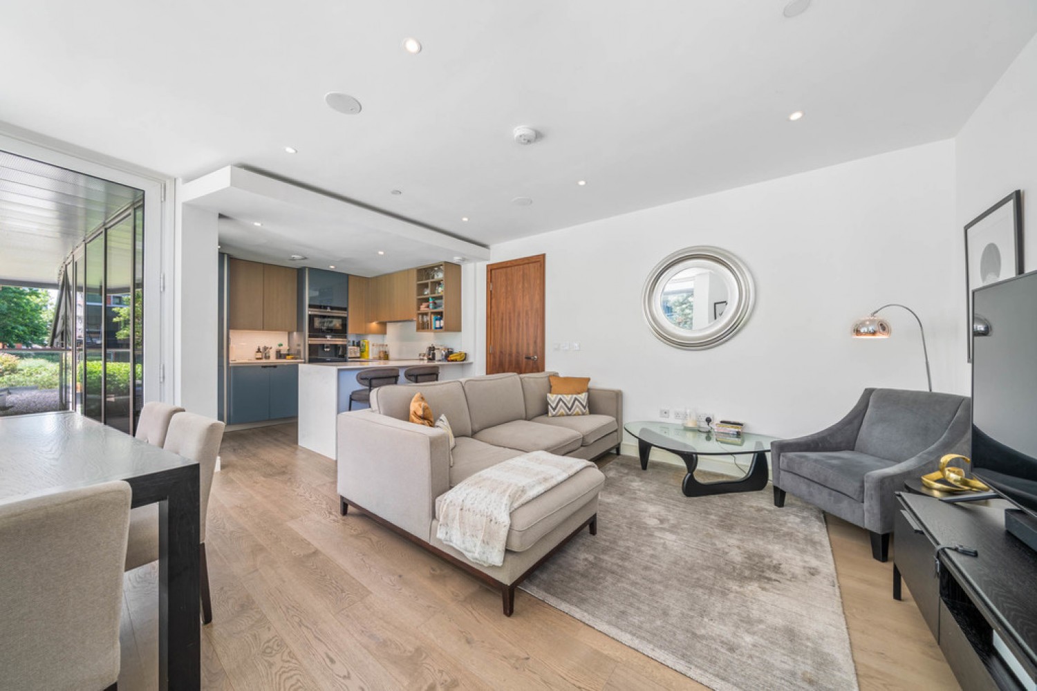 3 bedroom Flat for Sale Pinnacle House, Battersea Reach