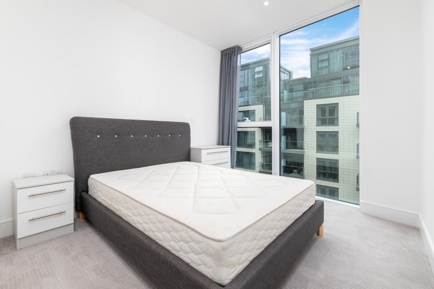 3 bedroom Flat for Letting Pinnacle House, Battersea Reach