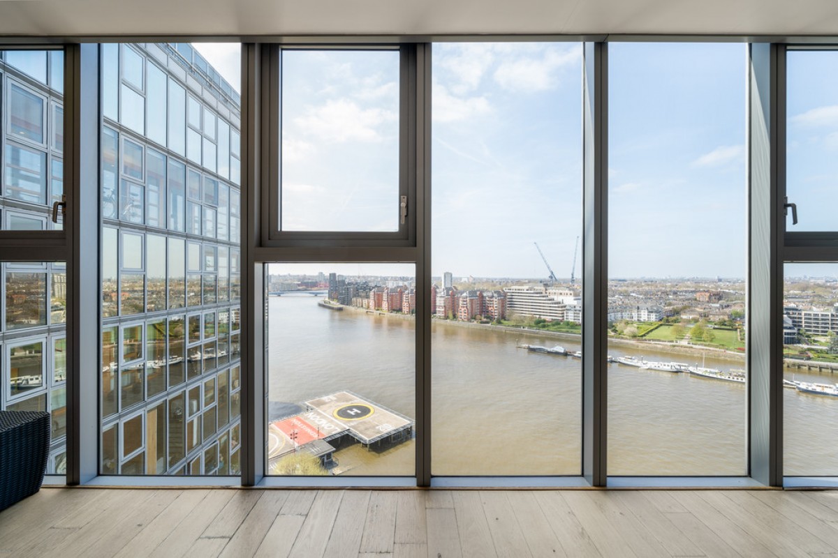 Falcon Wharf, Battersea