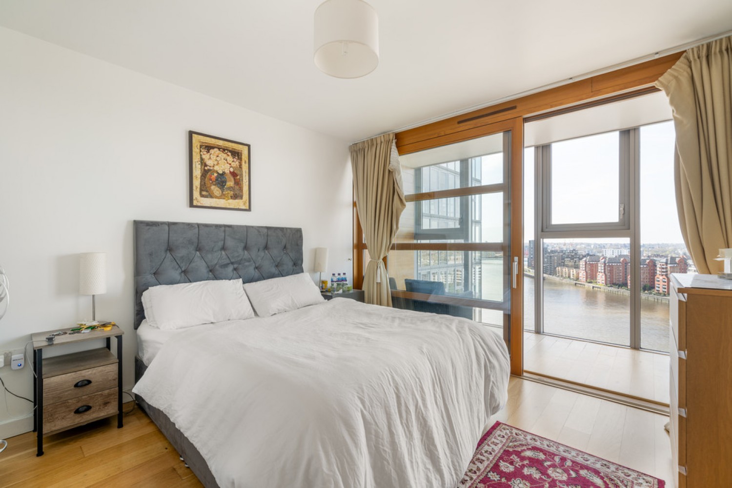 Falcon Wharf, Battersea