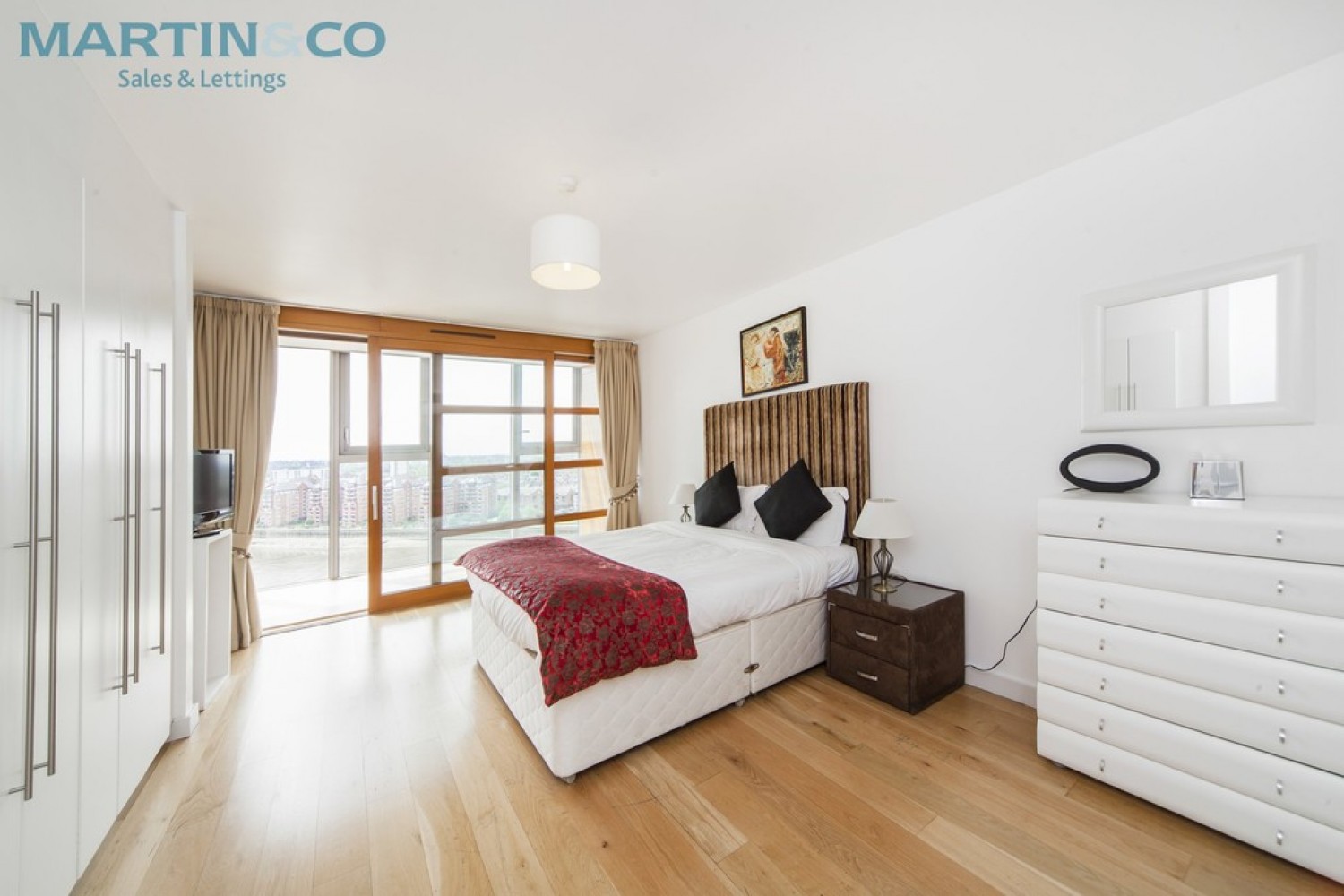 Falcon Wharf, Battersea