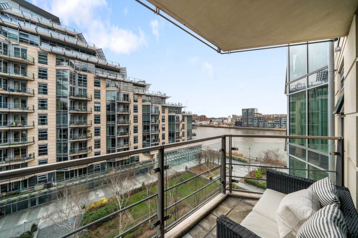 Ensign House, Battersea Reach