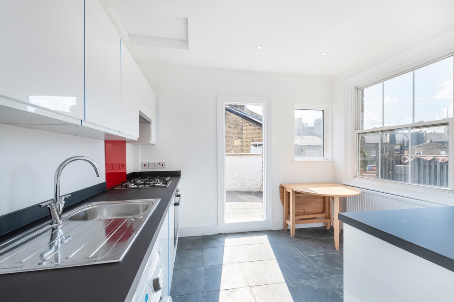 Silverthorne Road, Battersea