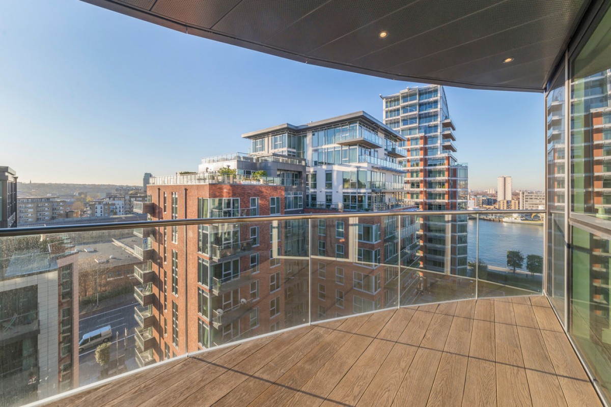 Pinnacle House, Battersea Reach