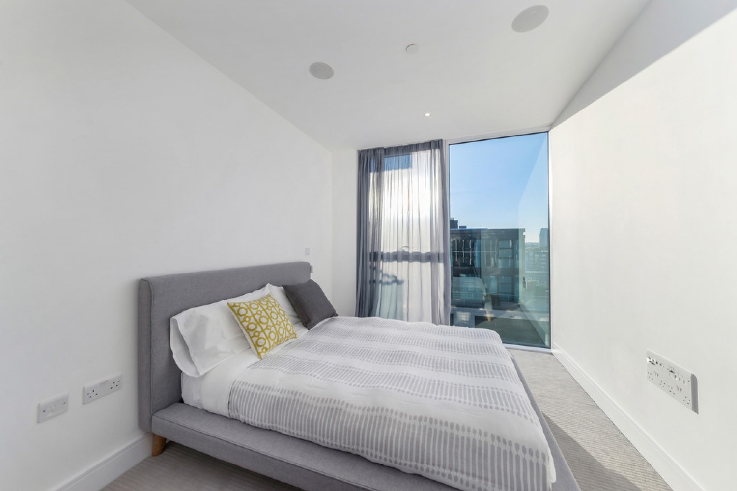 Pinnacle House, Battersea Reach