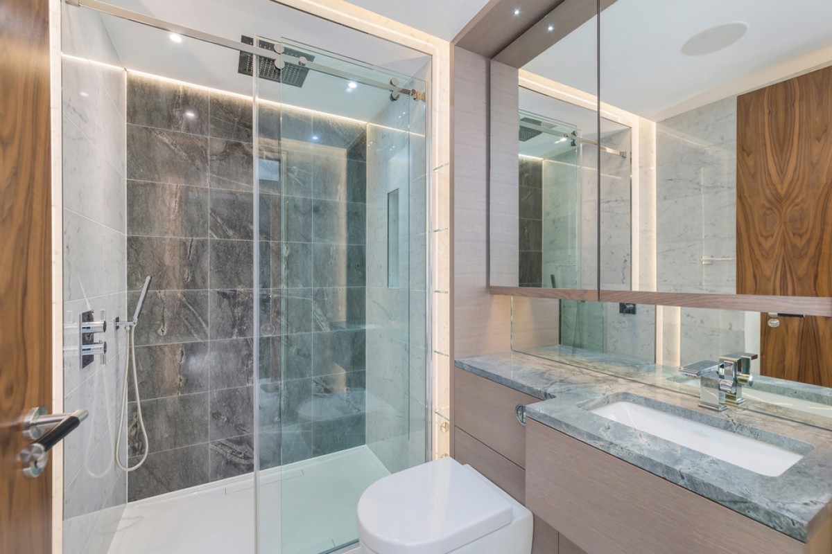 Pinnacle House, Battersea Reach