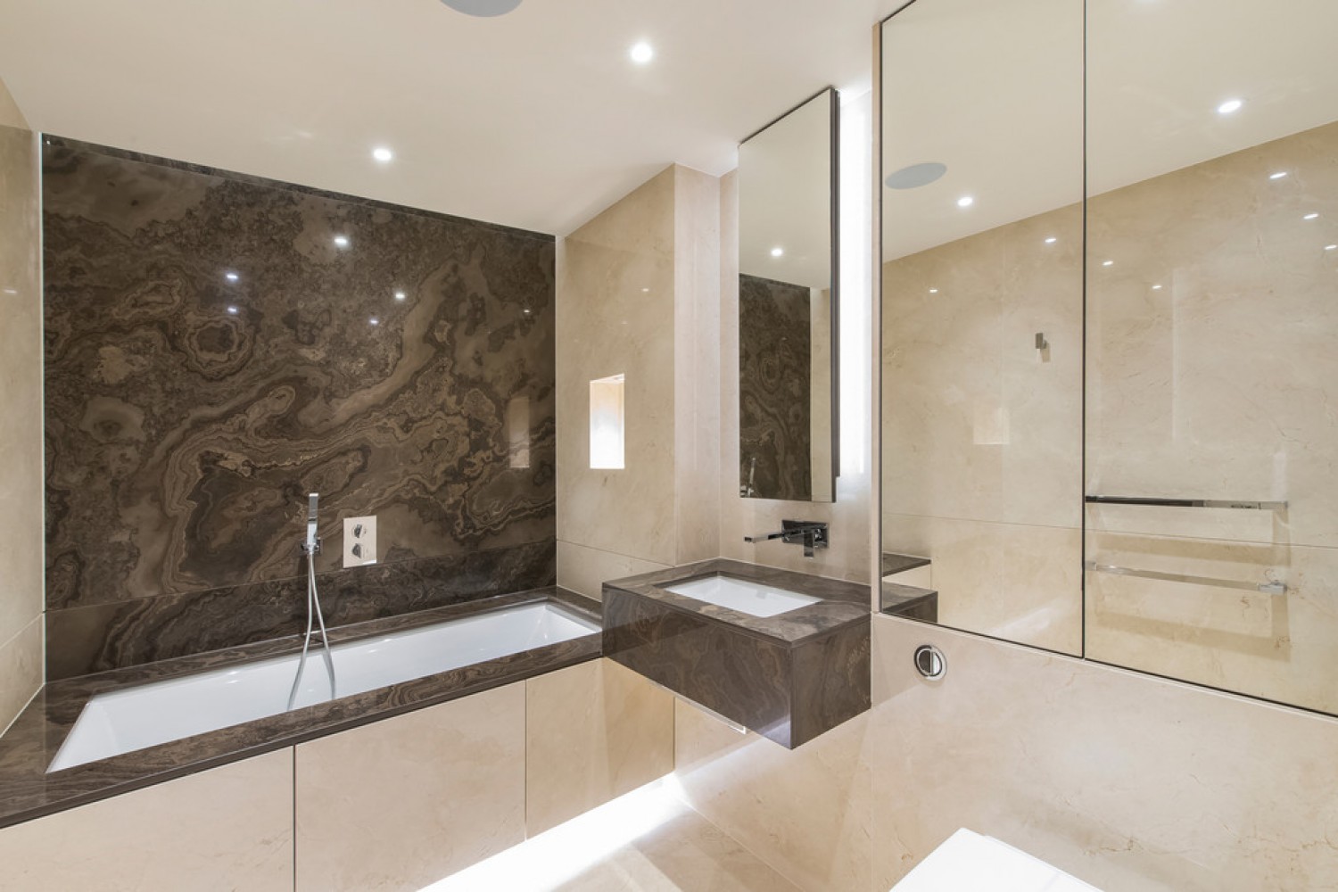 The Tower, Chelsea Creek