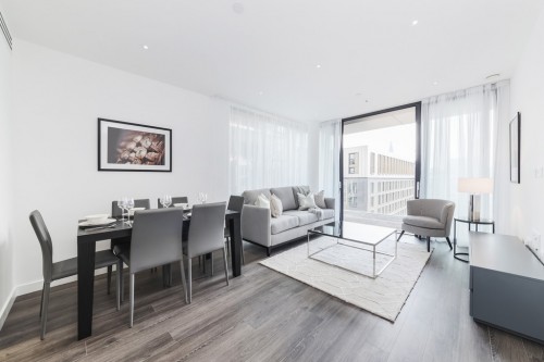 Goodman's Fields, 4 Canter Way